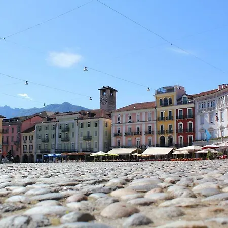 Adriana * Locarno